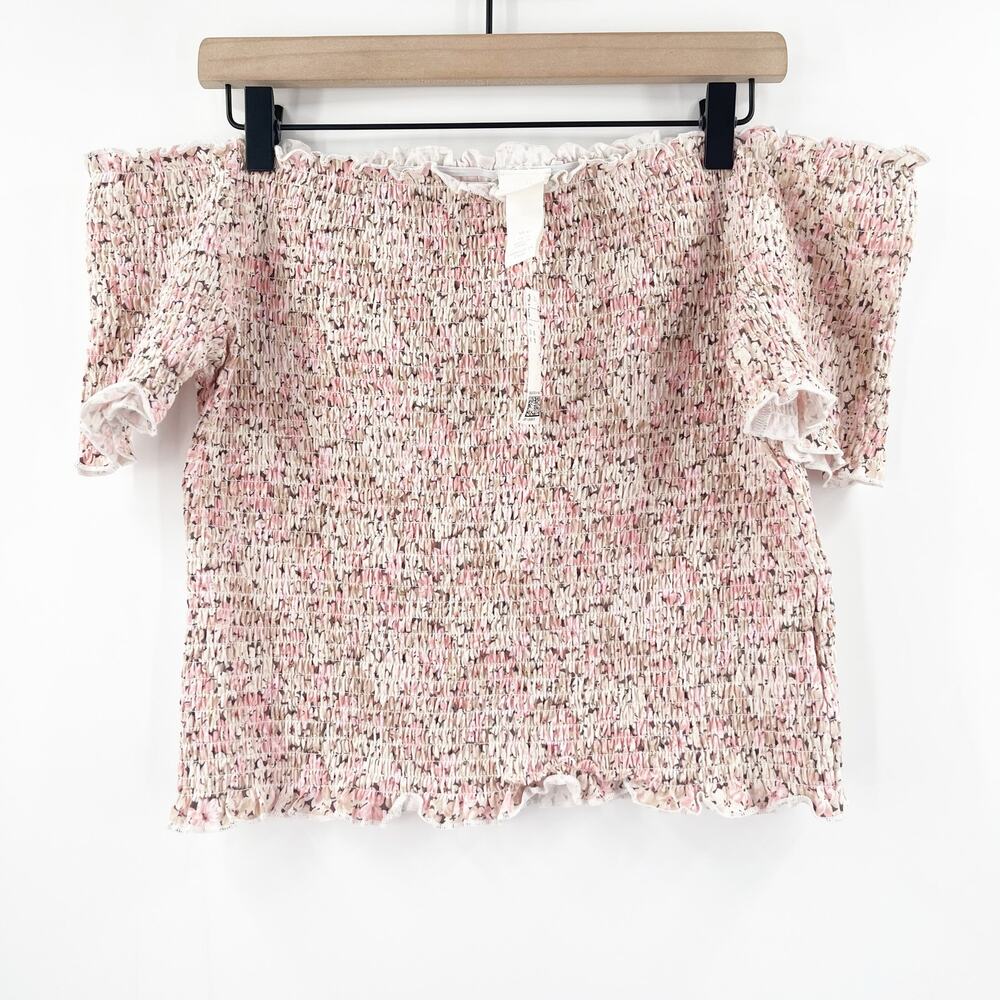 H&M Blouse Size Extra Large NWT Smocked Off the Shoulder Floral Summer Pink